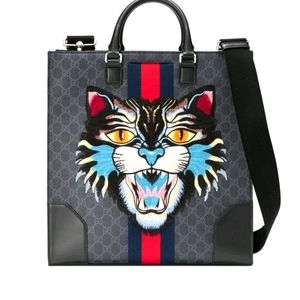 Gucci The Angry Cat GG Supreme Canvas